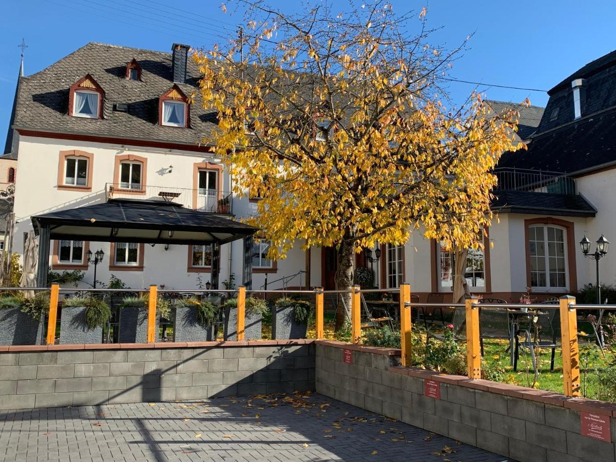 Weinhof Michael Morbach Hotel Zeltingen-Rachtig Exterior photo
