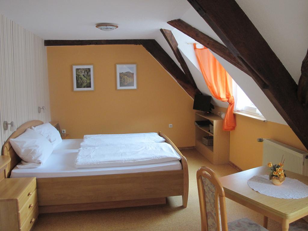 Weinhof Michael Morbach Hotel Zeltingen-Rachtig Exterior photo